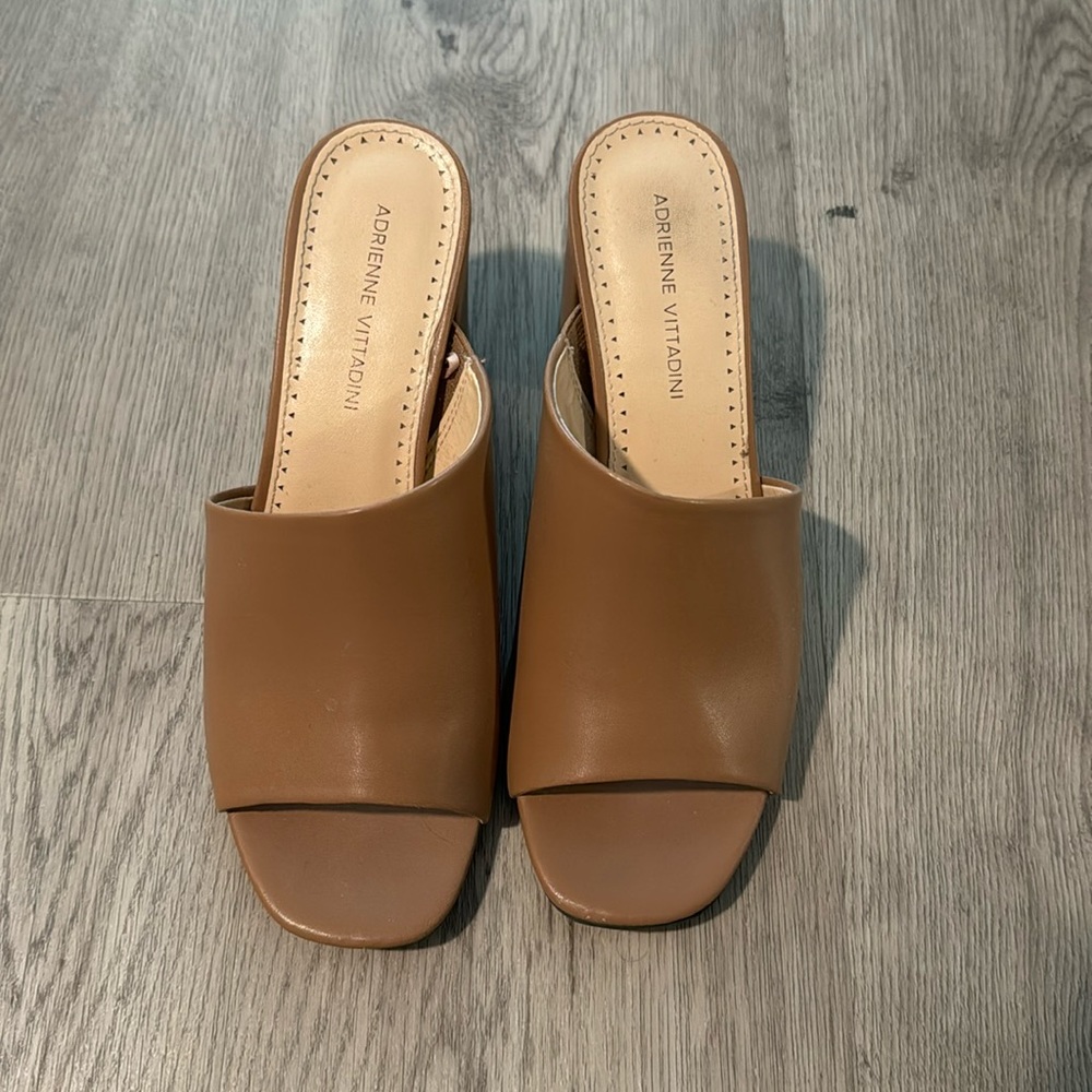 Beige Mid Block Leather Pumps